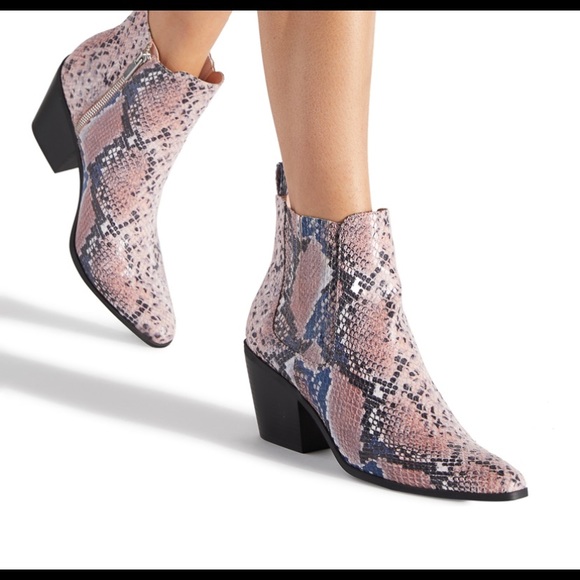 NEW BLUSH SNAKE LEATHER (FAUX) BOOTIES - Picture 1 of 5
